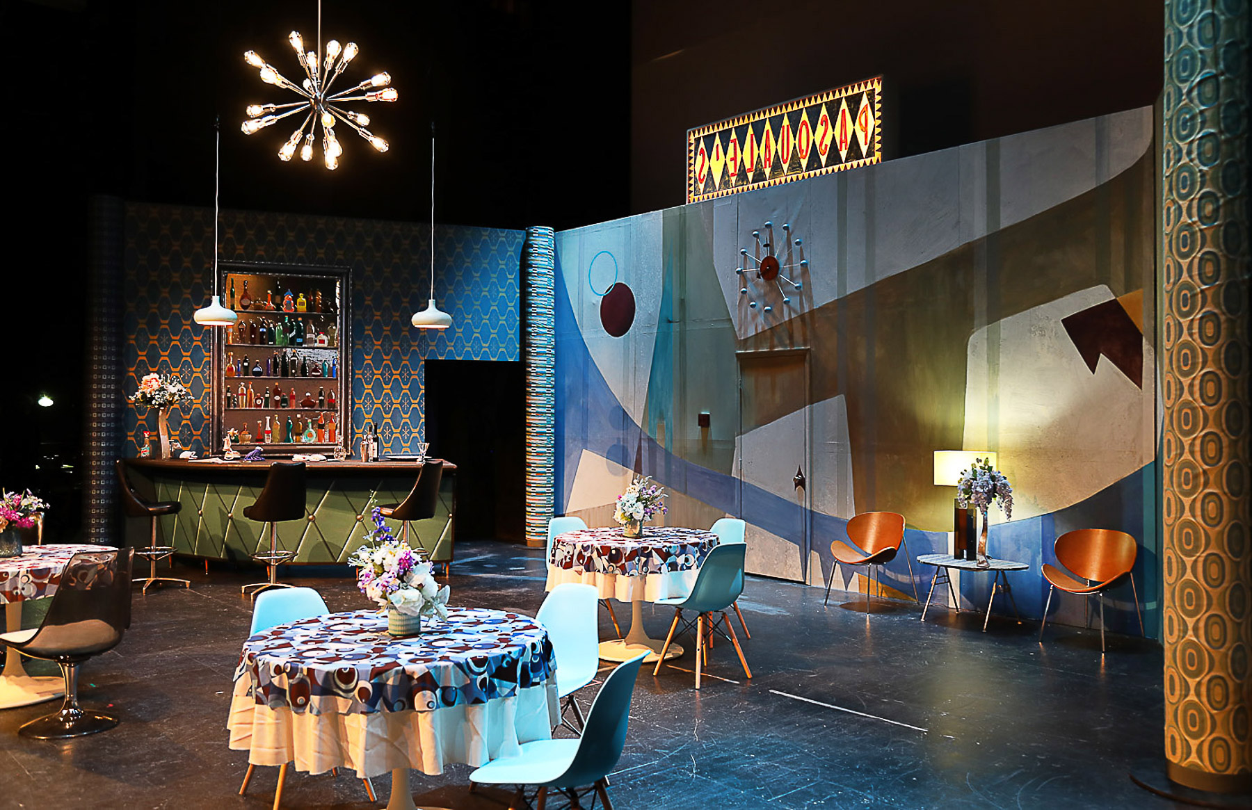 Don Pascuale stage set using mid-century modern motifs